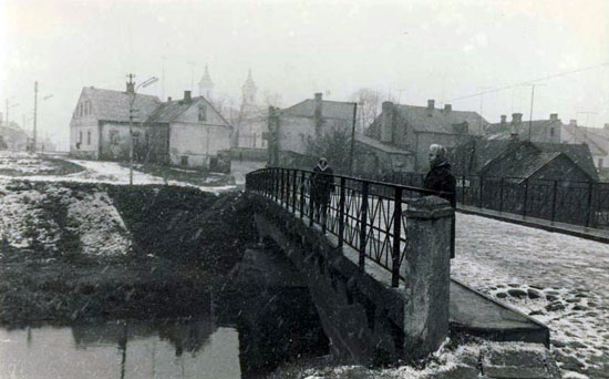 kalvarija 1970-1980 Tiltas per Šešupę.